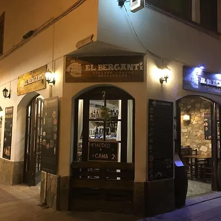 Macaya Hotel