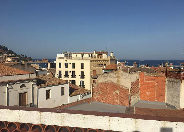 Macaya 2* Tossa de Mar